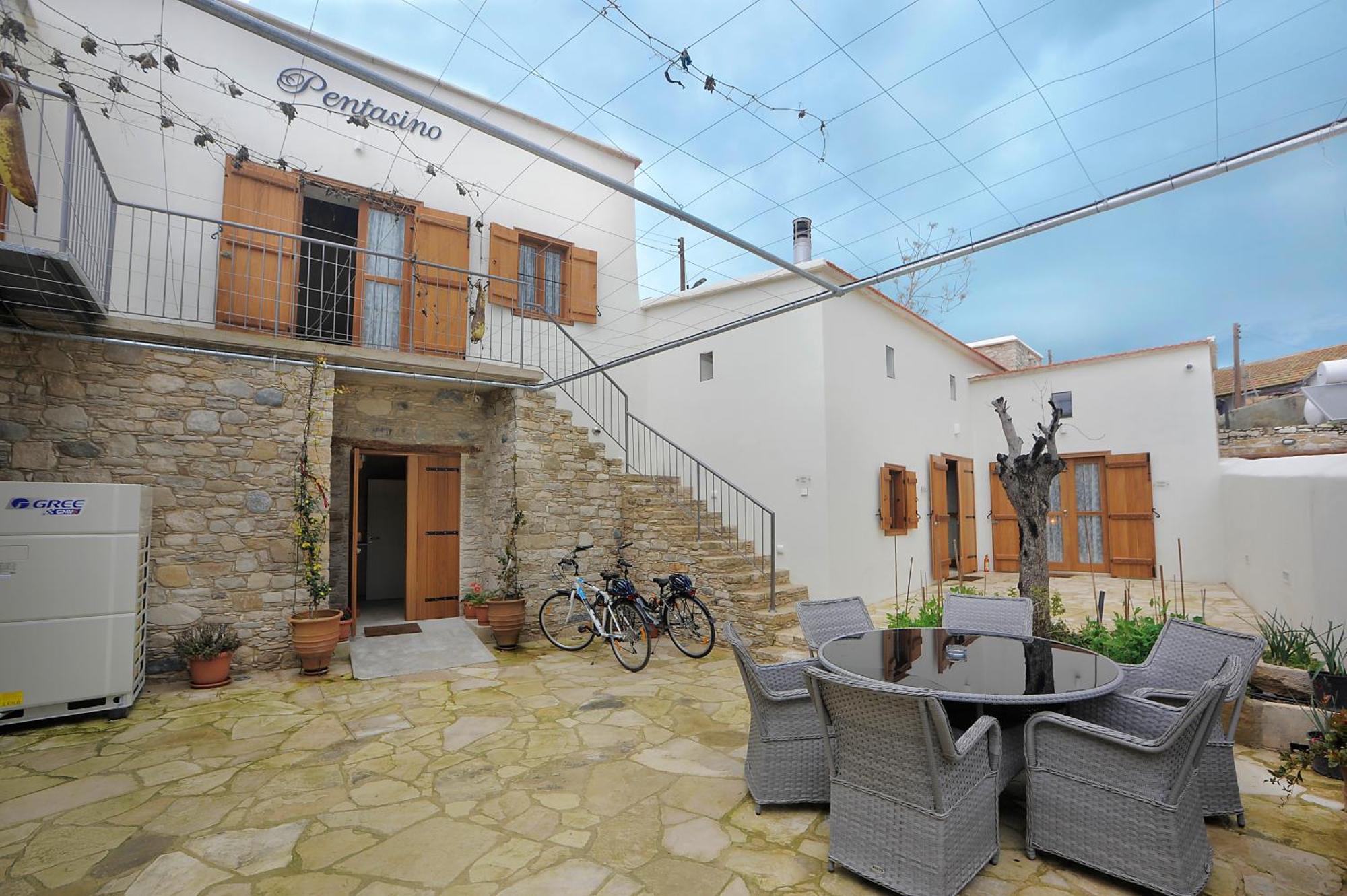 Pentasino Traditional House Agios Theodoros Exterior foto